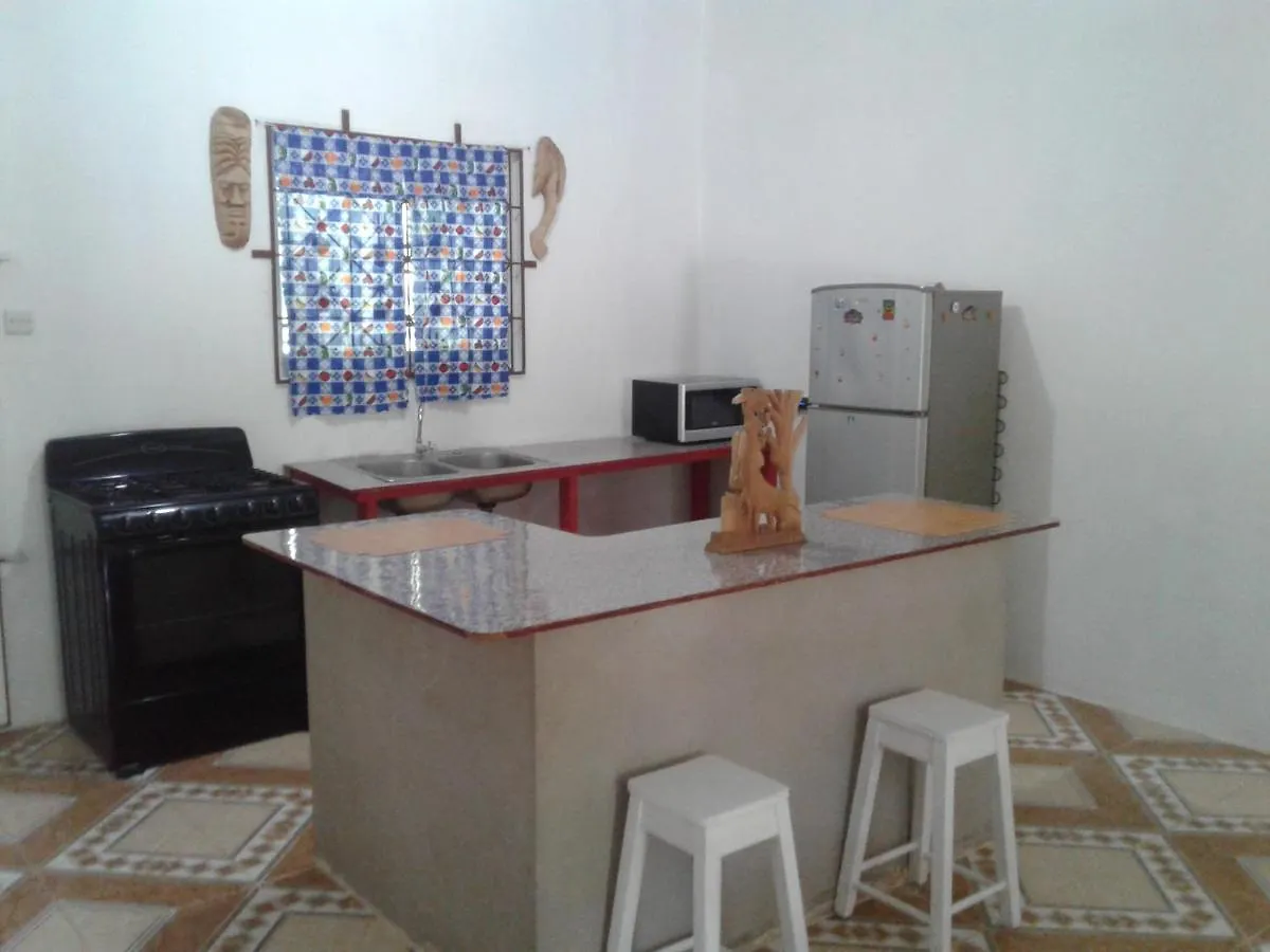 אוצ'ו ריוס The Gibson'S Palace 0*, אוצ'ו ריוס ג'מייקה